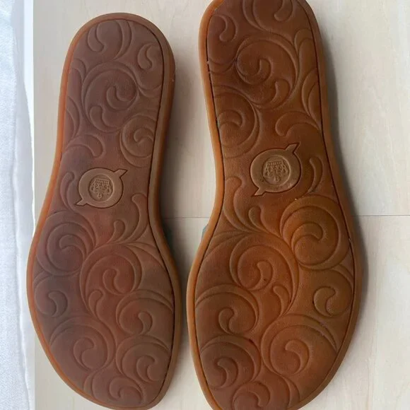 Born Open-Toe Sandals - Picture 3 of 6